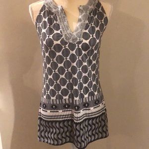 Black and white tunic